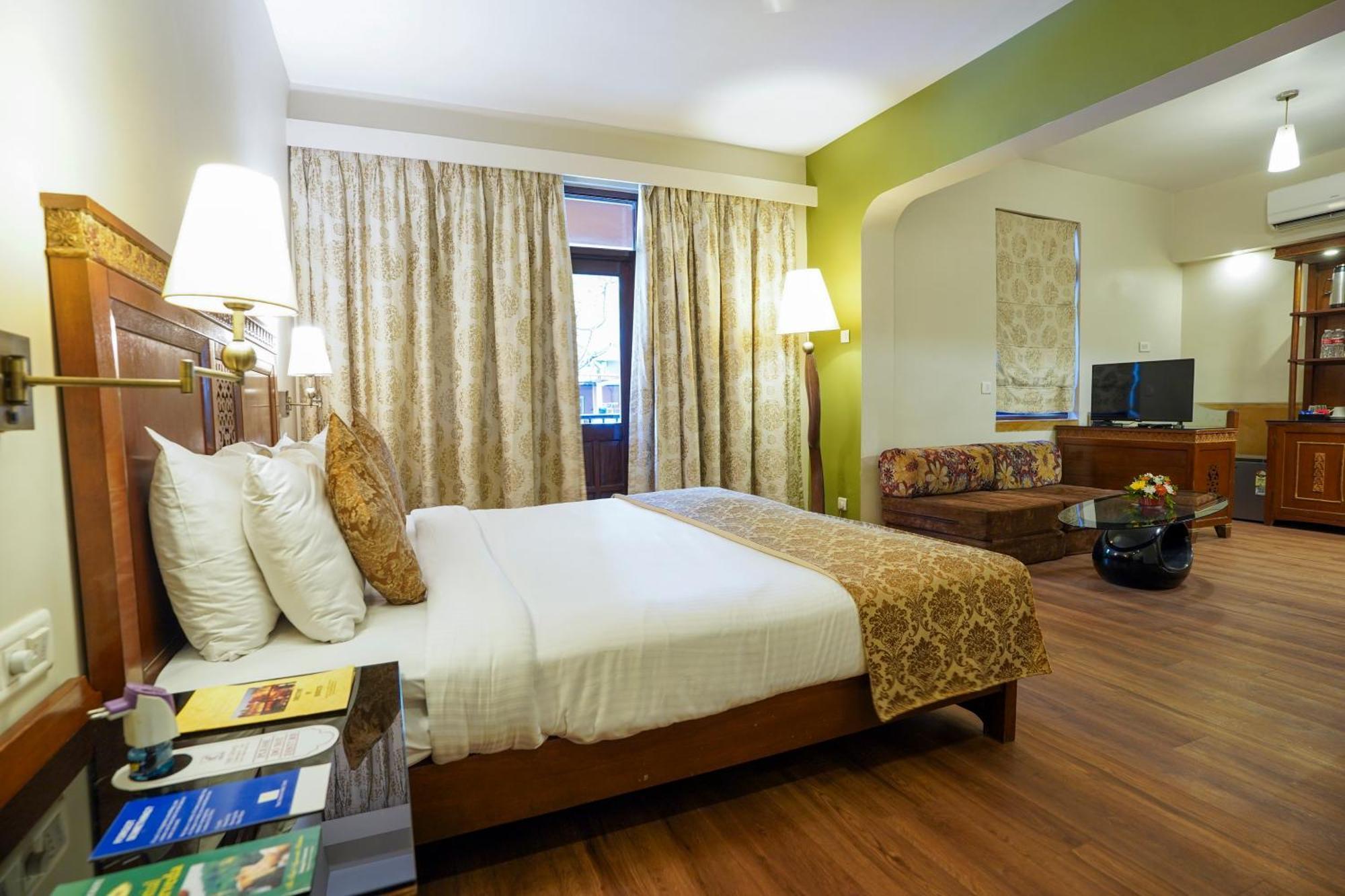Neelams The Grand Hotel Calangute Exteriér fotografie