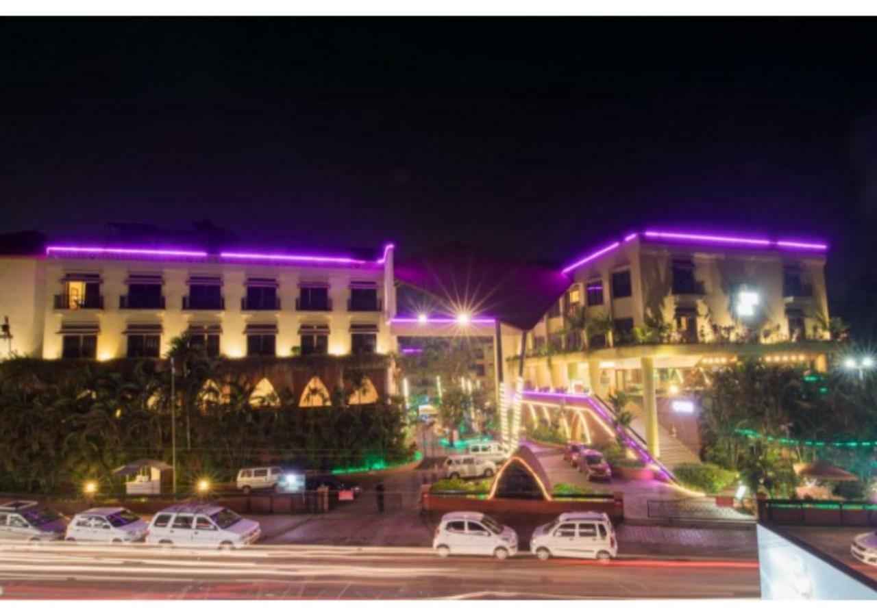 Neelams The Grand Hotel Calangute Exteriér fotografie